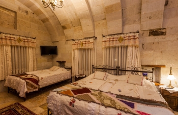 Mithra Cave Hotel