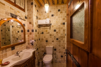 Mithra Cave Hotel